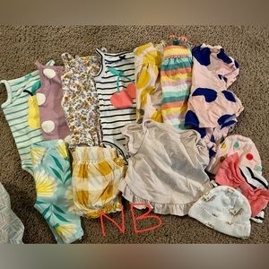 Baby girls summer clothes. Good condition.